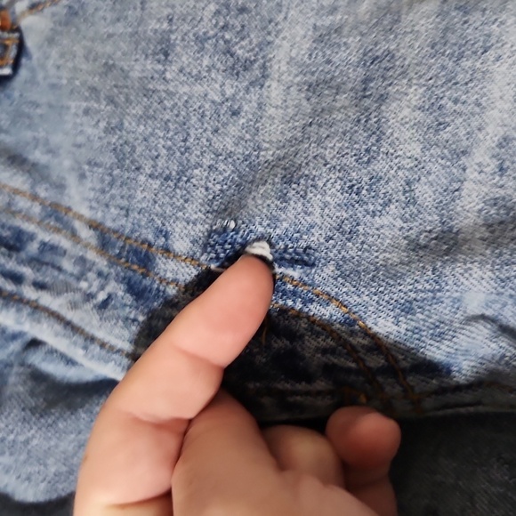 Wild Fable Shorts Distressed Blue Jean Shorts Distroyed Size 8 Holes Rips - Picture 7 of 12